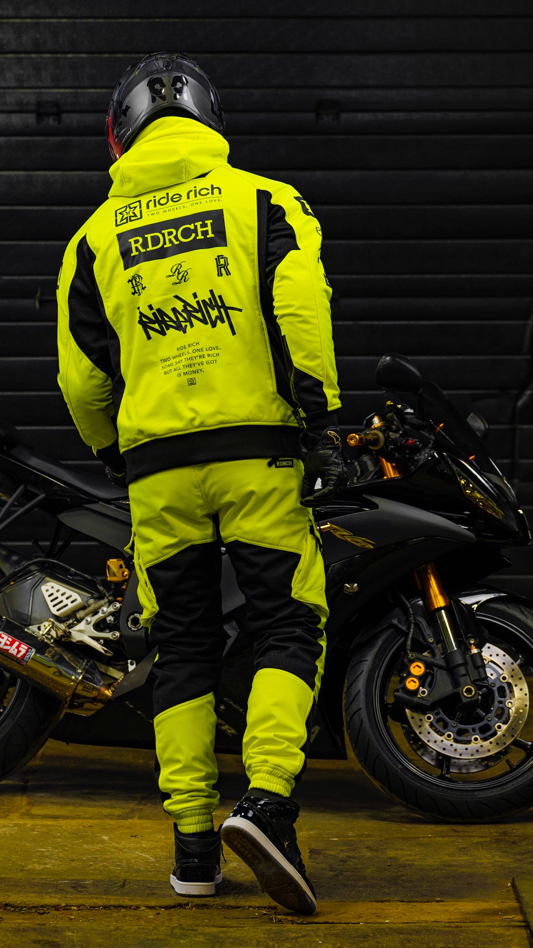 Regency™ V2.Flow™ Mesh Armoured Hooded Jacket {RR GP/Hyper Yellow}