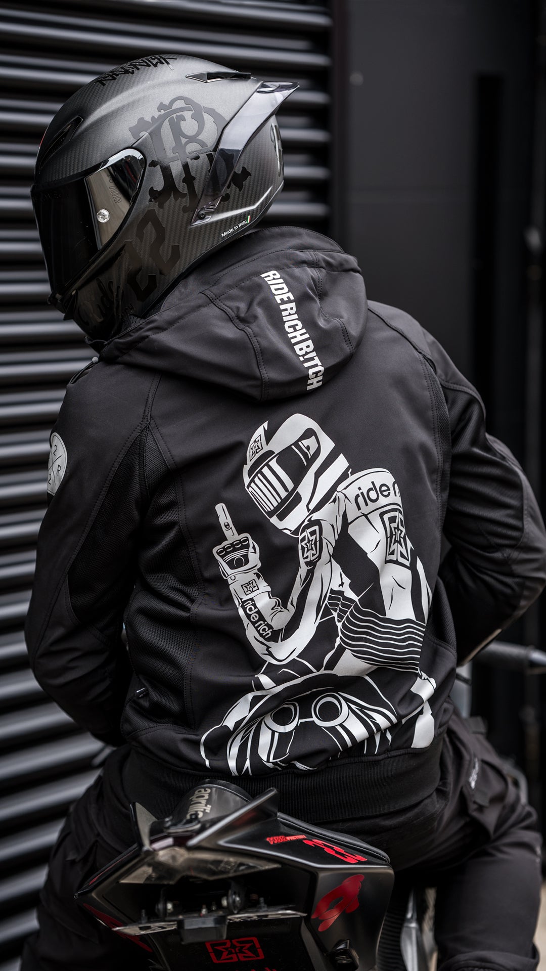 Regency™ V2.Flow™ Mesh Armoured Motorcycle Jacket {Pursuit/Black}