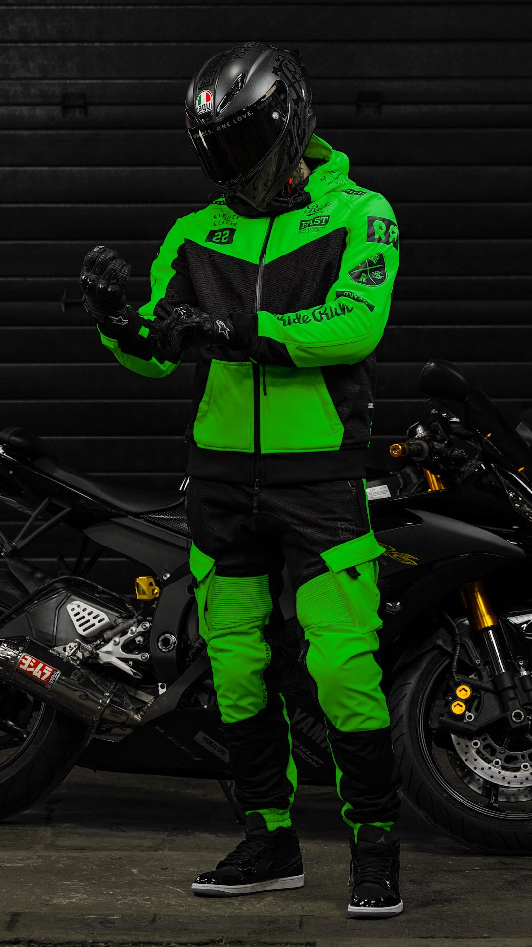 Regency™ V2.Flow™ Mesh Armoured Hooded Jacket {RR GP/Green}