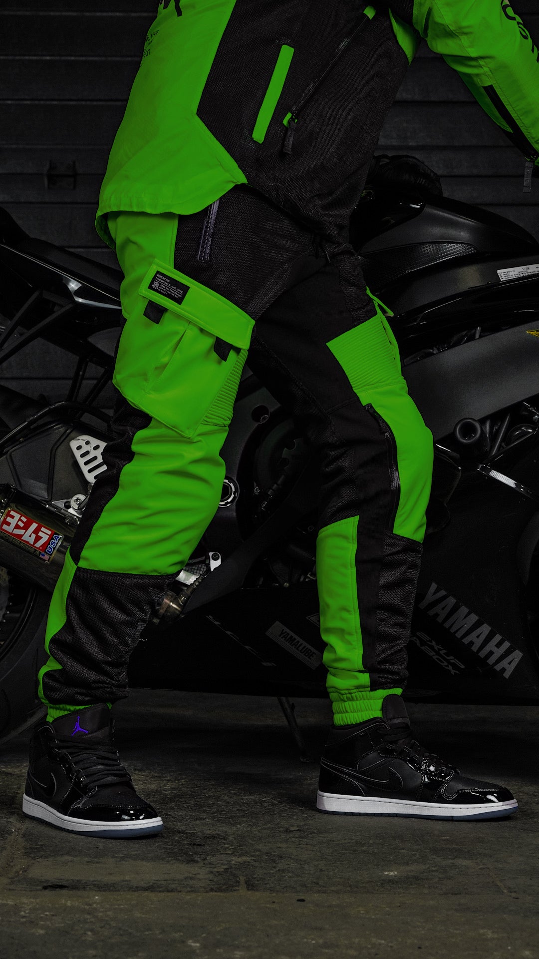 Unit 16™ V2.Flow™ Mesh Armoured Cargo Joggers {Green}