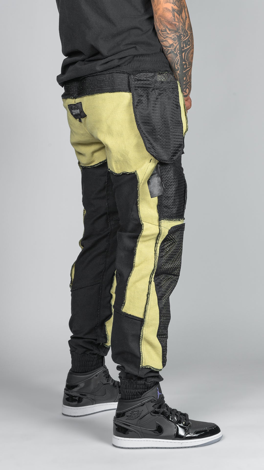 Unit 16™ Armoured Denim Cargo Joggers {Black}