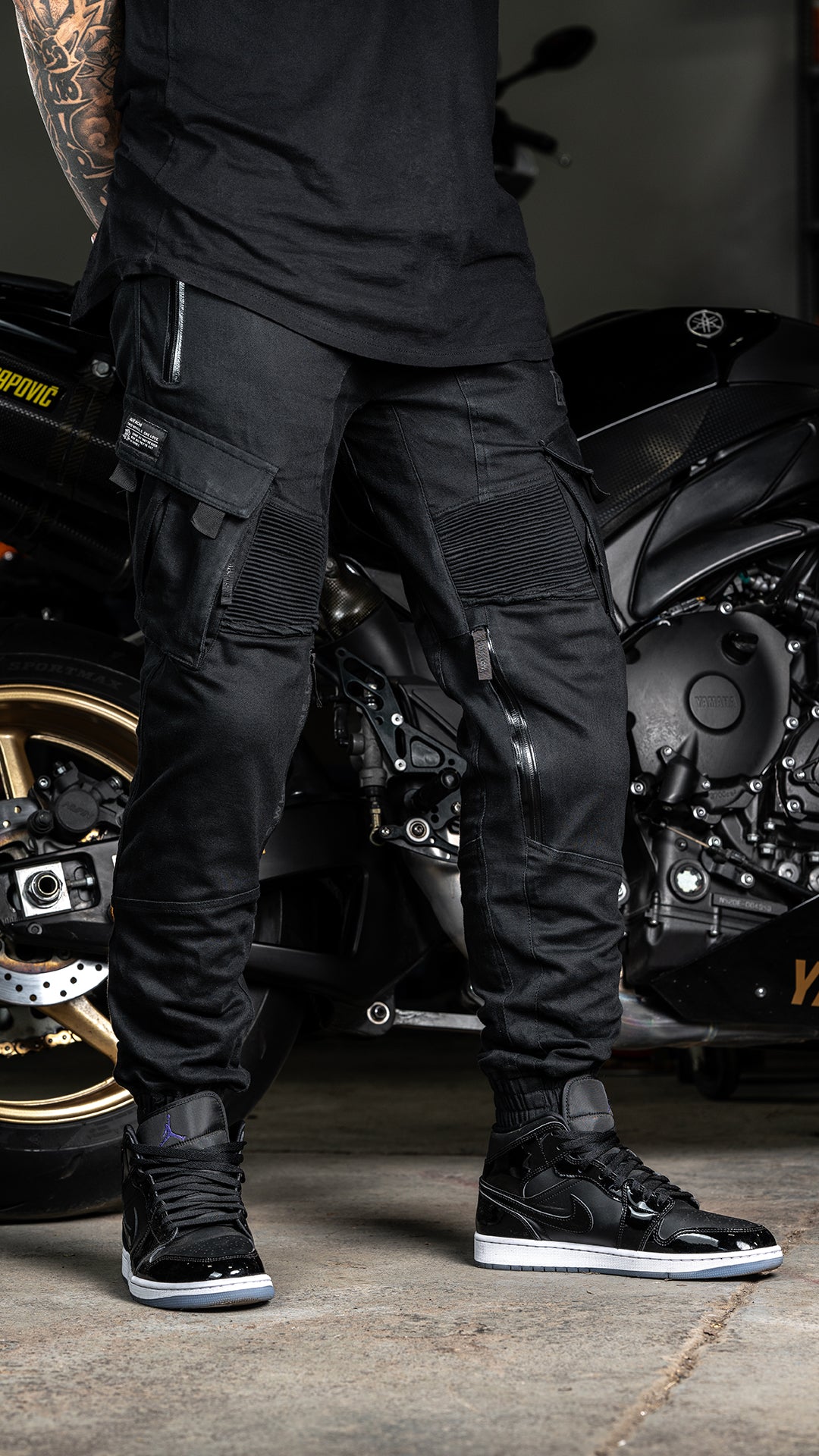 Unit 16™ Armoured Denim Cargo Joggers {Black}