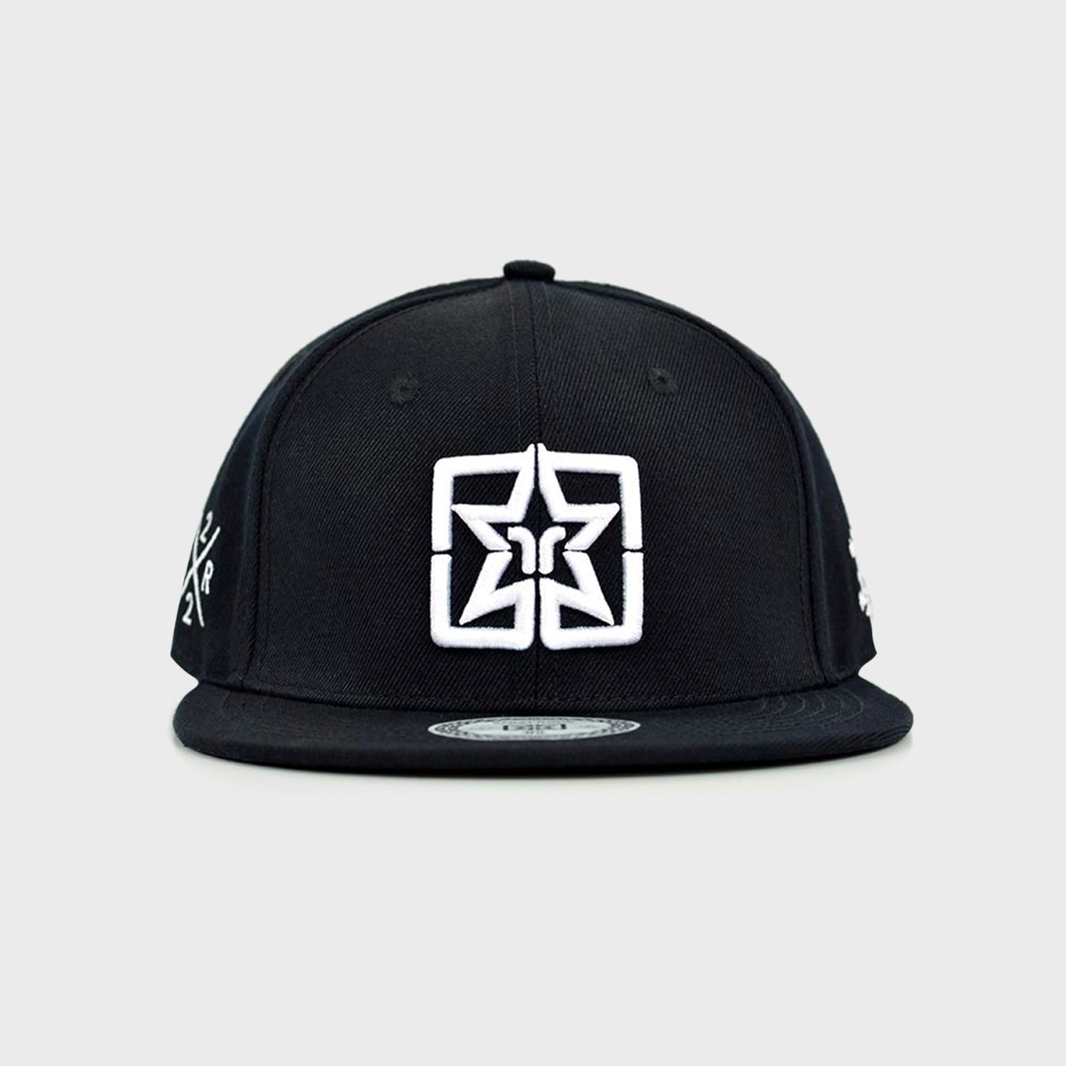 Emblem Snapback {White on Black}