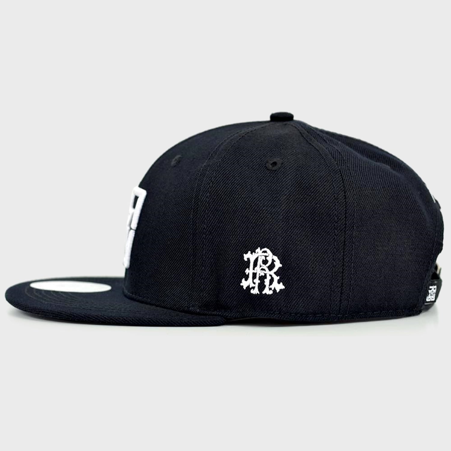 Emblem Snapback {White on Black}