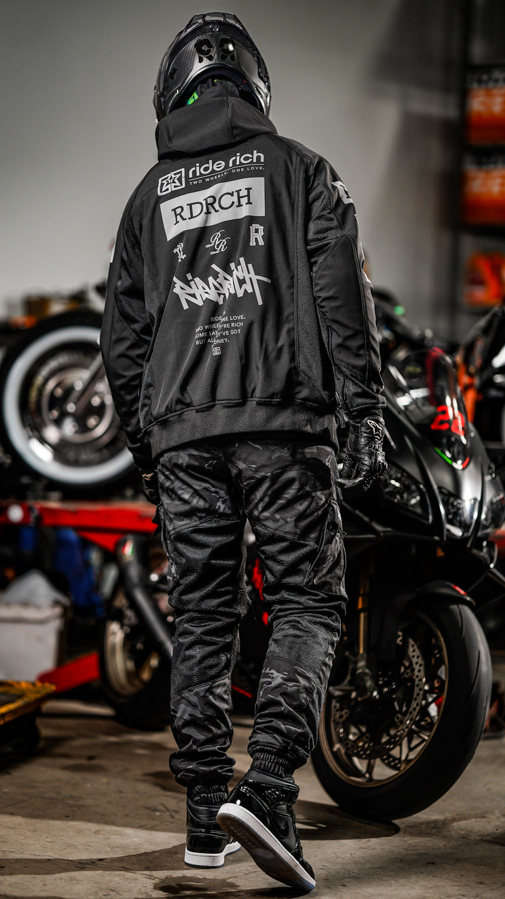 Regency™ V2.Flow™ Mesh Armoured Hooded Jacket {RR GP/Black}