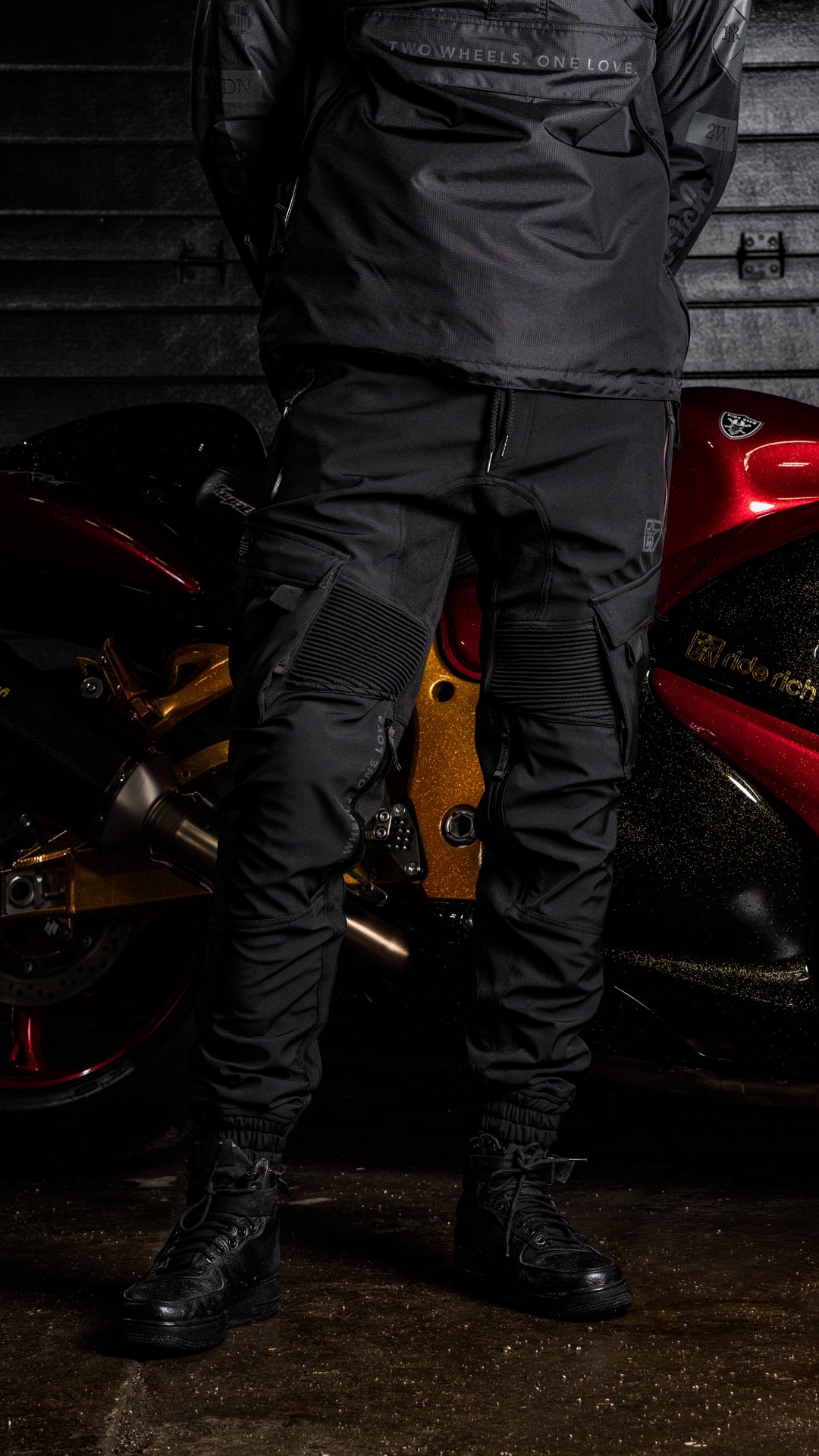 [Pre-Sale // Backorder] Unit 16™ Armoured Softshell Cargo Joggers {Black}