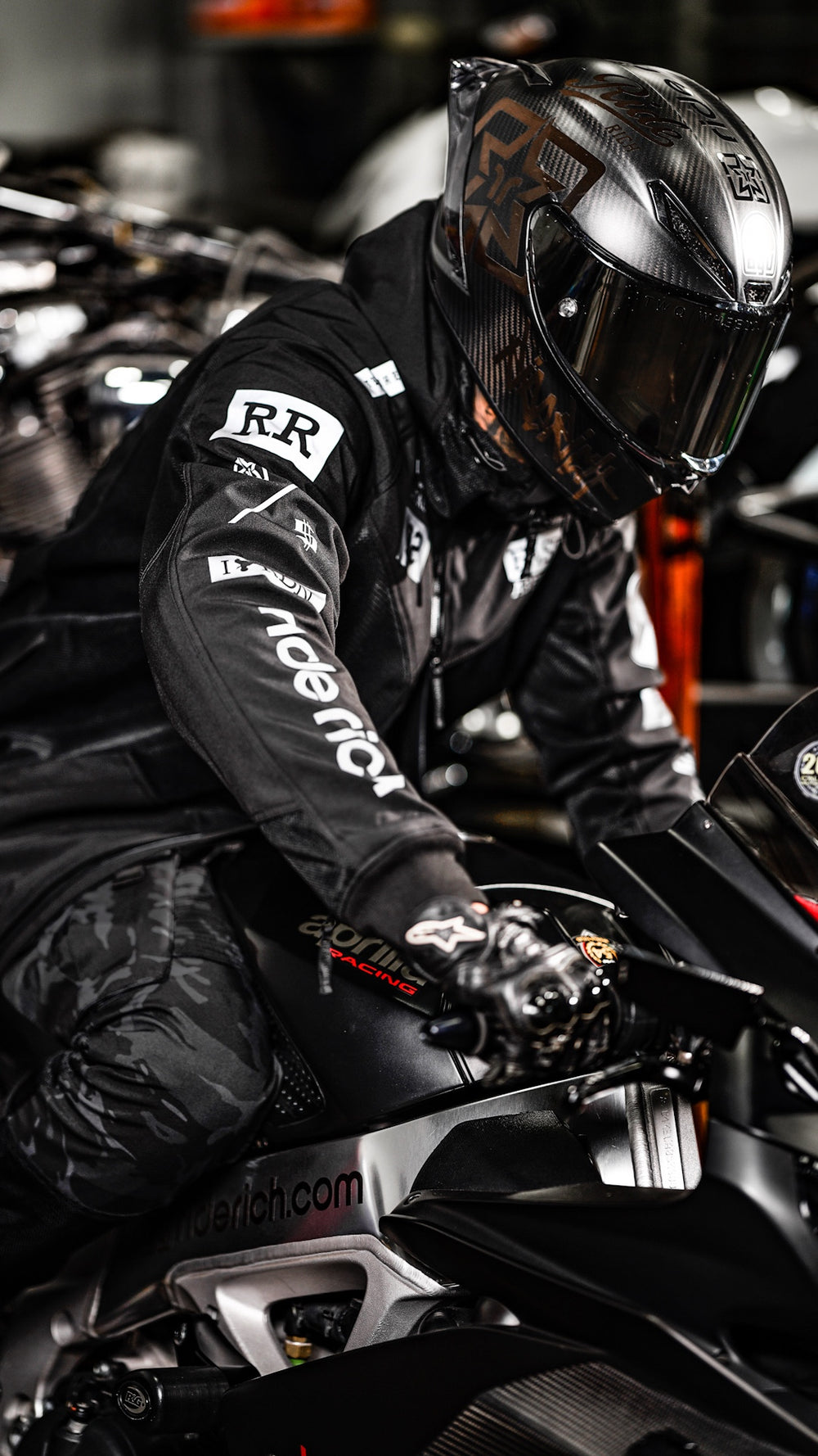 Regency™ V2.Flow™ Mesh Armoured Hooded Jacket {RR GP/Black}