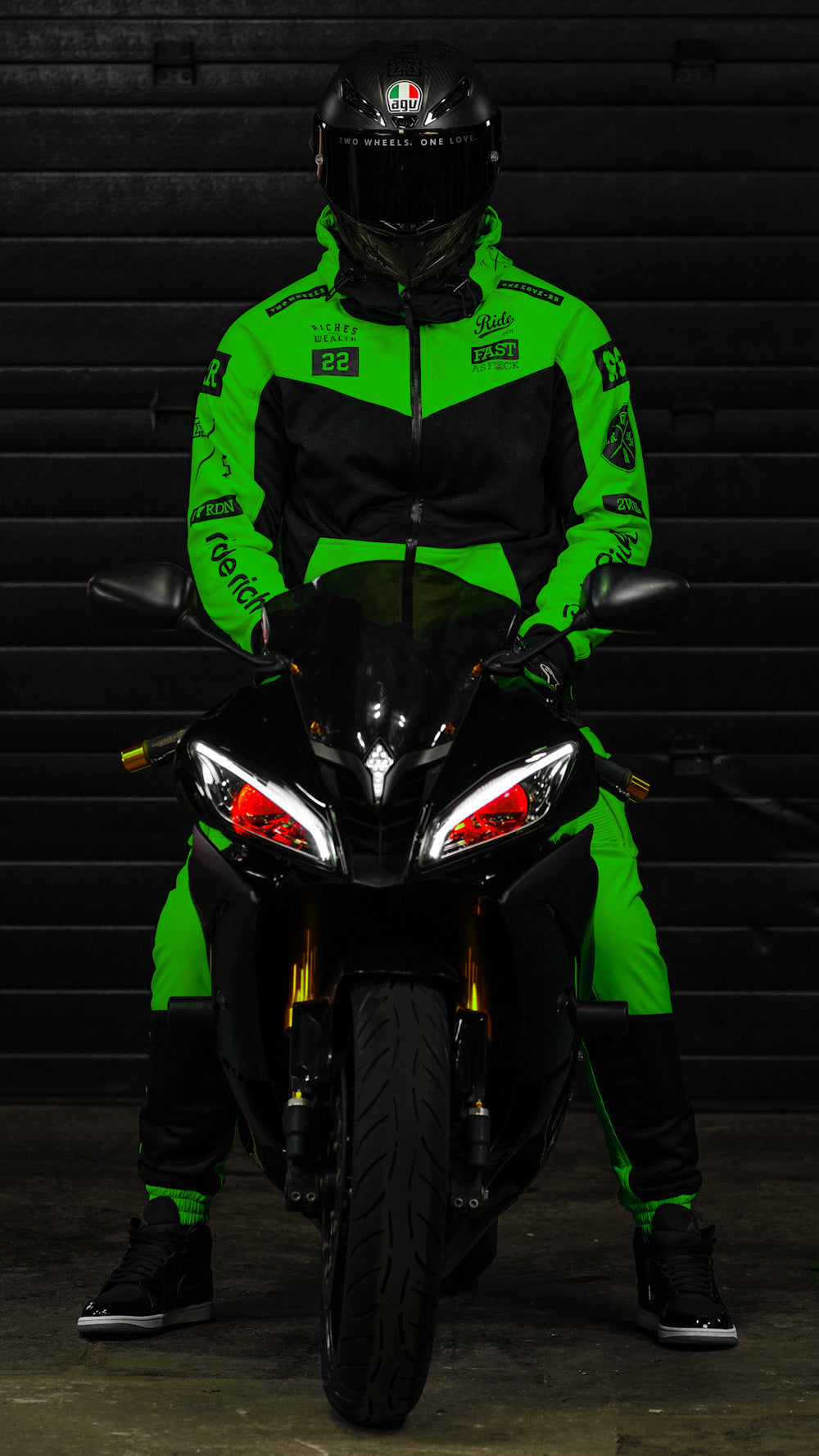 Regency™ V2.Flow™ Mesh Armoured Hooded Jacket {RR GP/Green}