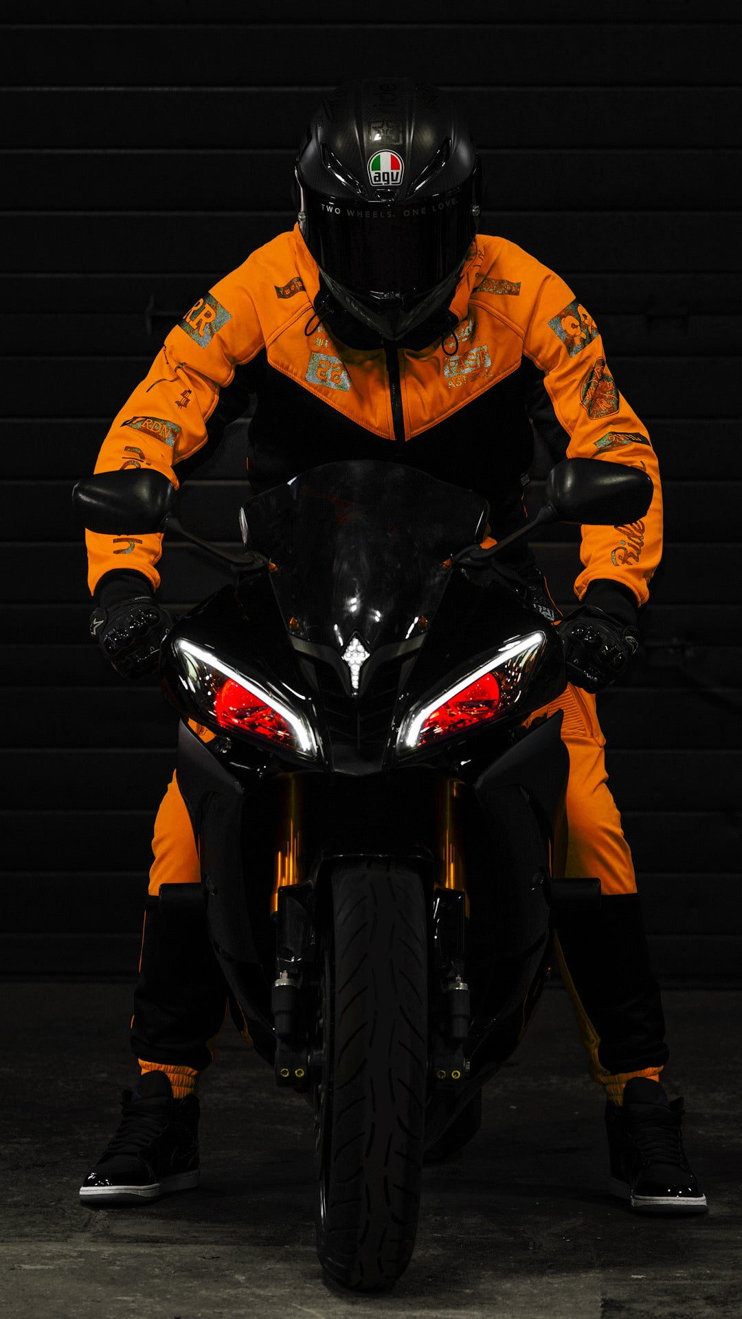 REGENCEのスーツ Regency™ V2.Flow™ Mesh Armoured Motorcycle Jacket {RR GP/Orange}