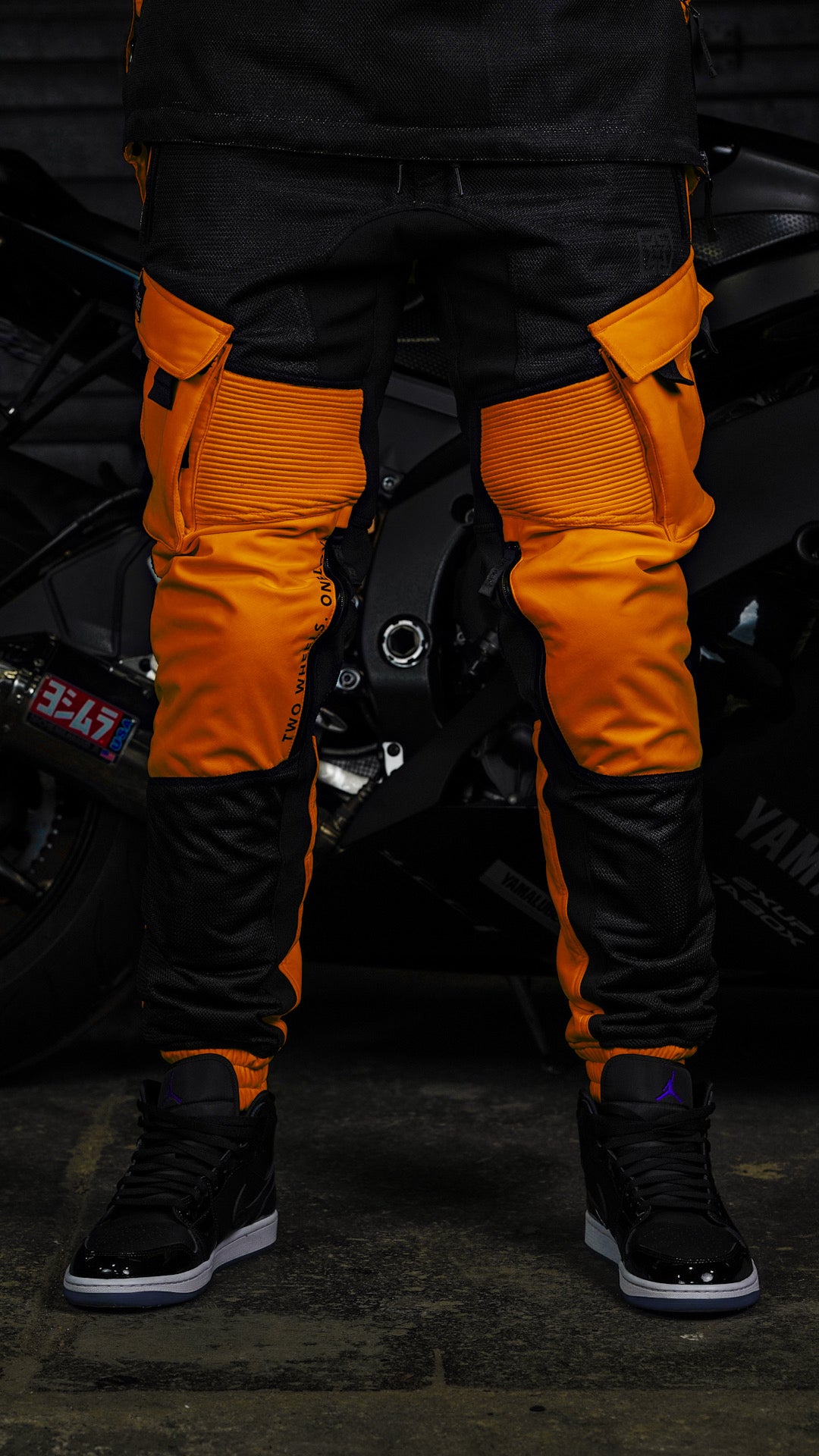 Unit 16™ V2.Flow™ Mesh Armoured Cargo Joggers {Orange}