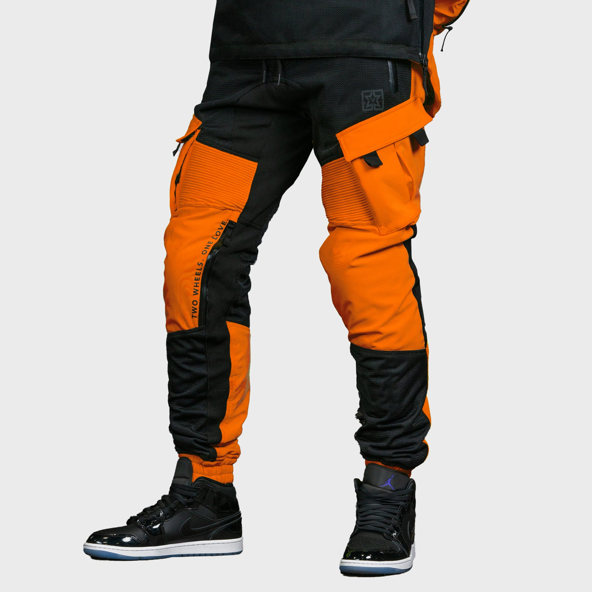 Unit 16™ V2.Flow™ Mesh Armoured Cargo Joggers {Orange}