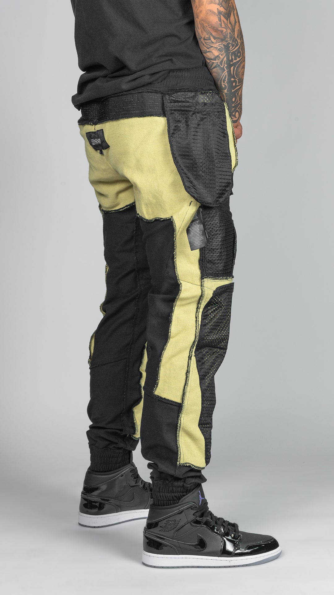 パンツ Radiant Belt cargo black denim 1996 D-Sire Women: Low waist, 90's cargo Jeans, Black | Diesel
