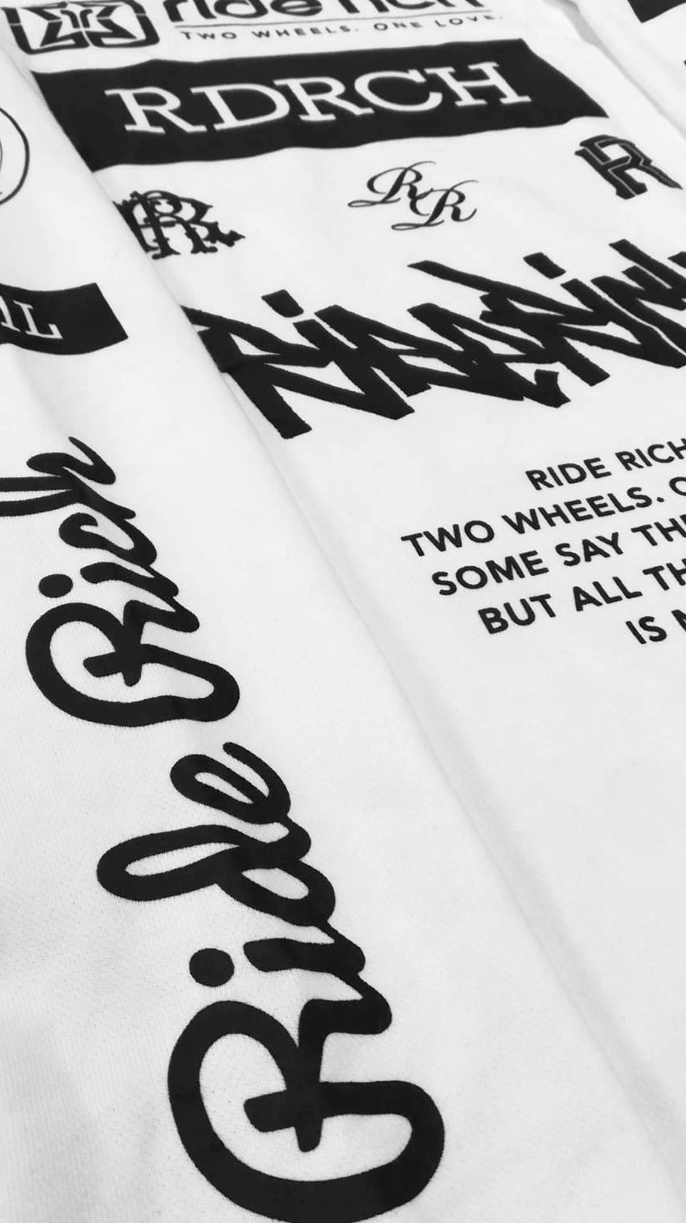 RR GP Scoop Pullover Hoodie {Black on White}