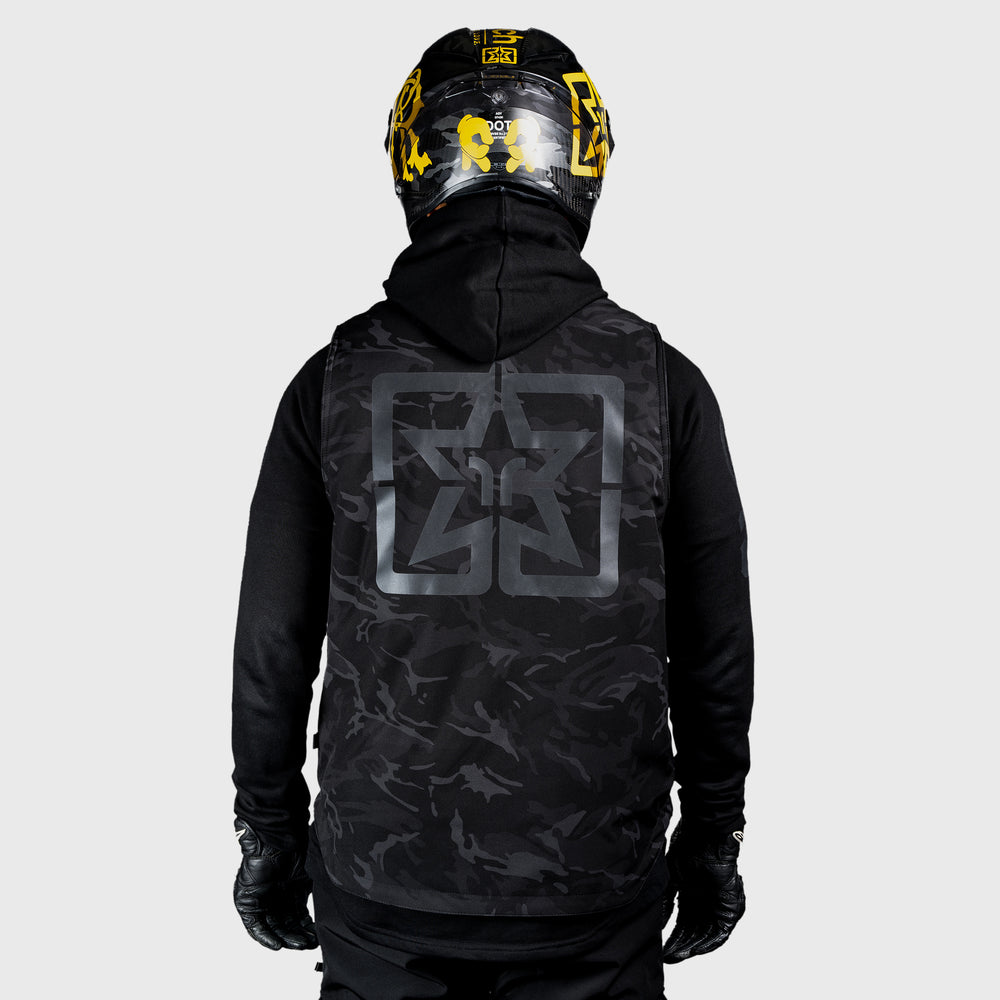 Scarboro™ Armoured Softshell Vest {Black Camo}