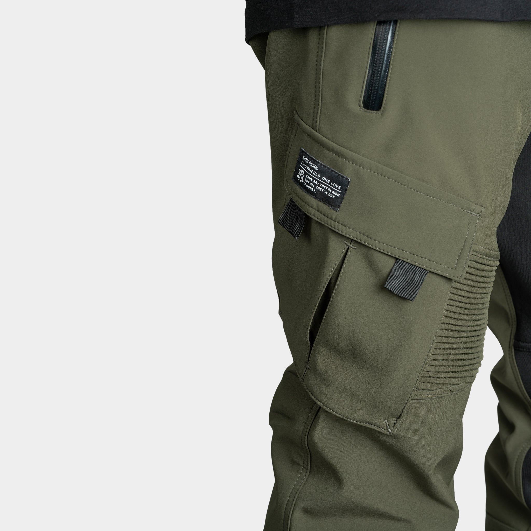 Unit 16™ Armoured Softshell Cargo Joggers {Military Green}