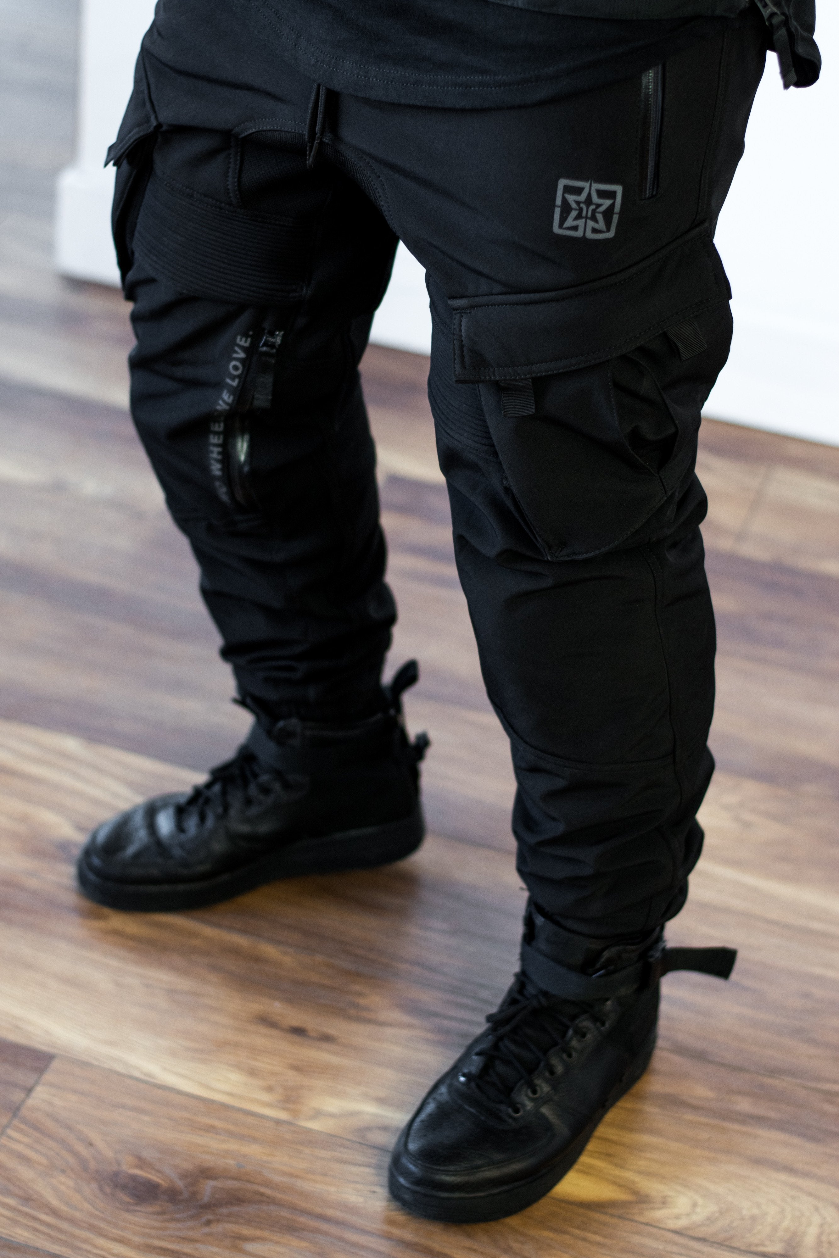 [Pre-Sale // Backorder] Unit 16™ Armoured Softshell Cargo Joggers {Black}