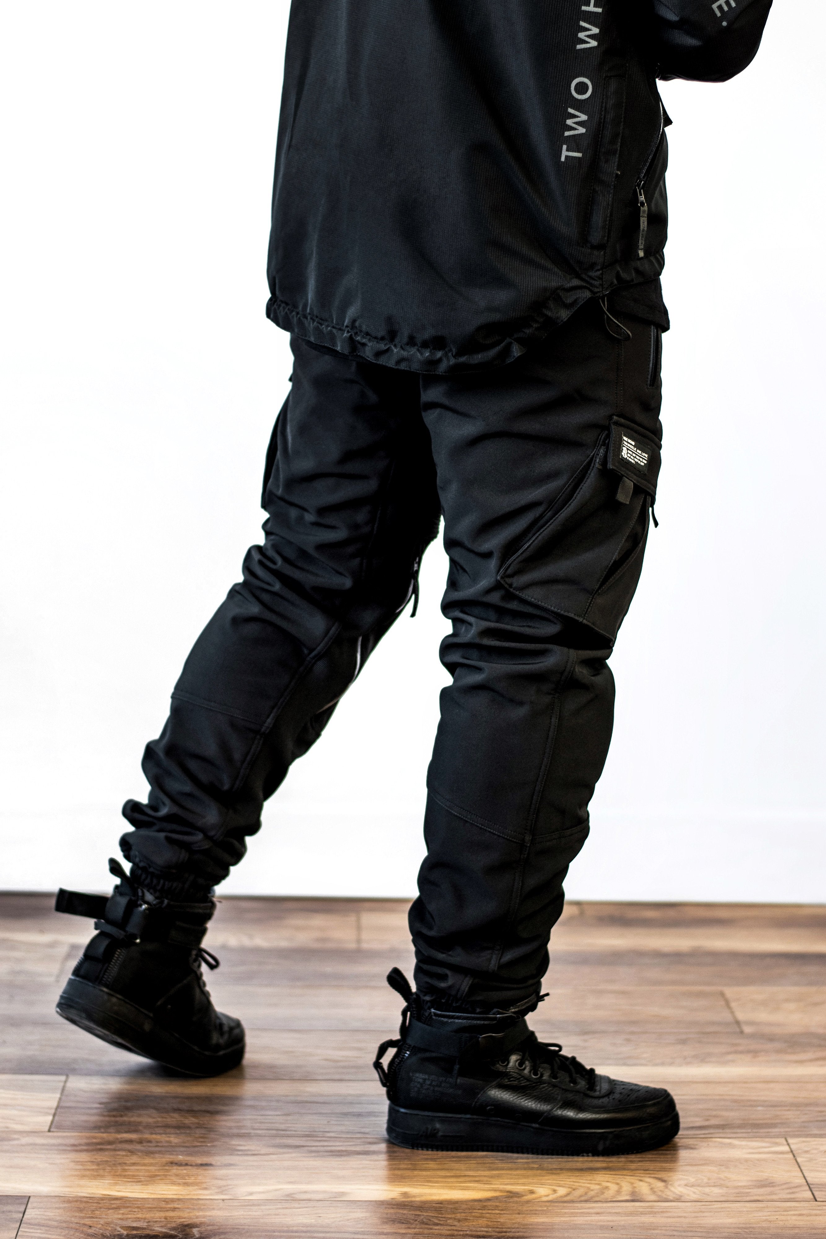 [Pre-Sale // Backorder] Unit 16™ Armoured Softshell Cargo Joggers {Black}