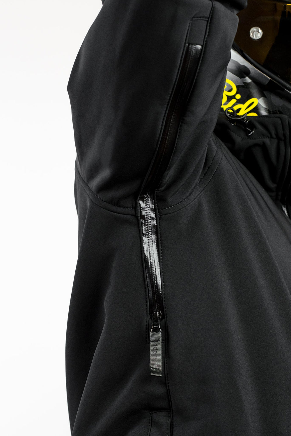 Regency™ Armoured Softshell Hooded Jacket {RR GP/Black}